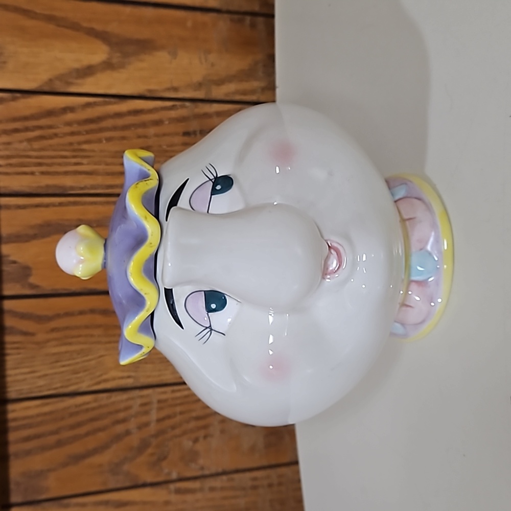 Disney Beauty and The Beast Ms. Pots, Chip and 2 Cups Ceramic Set - Picture 3 of 16
